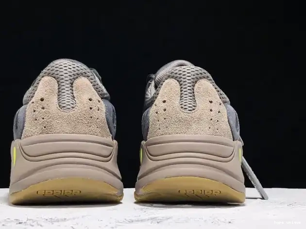 hype Runner Yeezy 